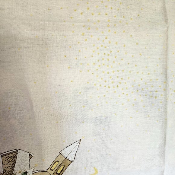 Vintage Square Cotton Winter Themed Tablecloth - Picture 5 of 5